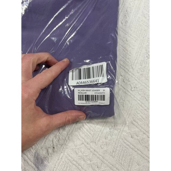 Mandala High Waisted Jogger Scrub in “Hyacinth”, size M, NIB! - Picture 4 of 5